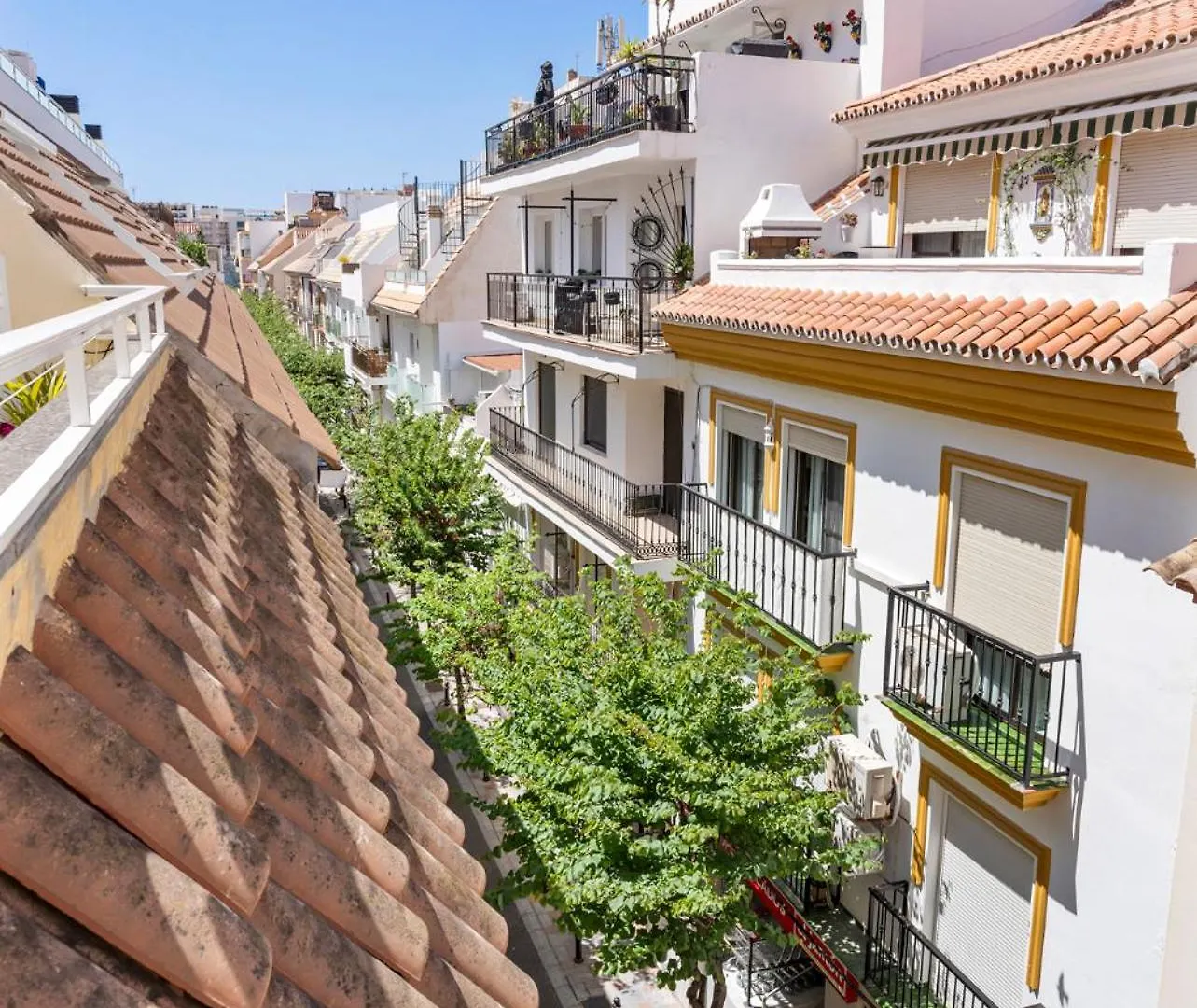Los Boliches Apartment Near The Beach By Costarentals - Ref 122 フエンヒロラ スペイン