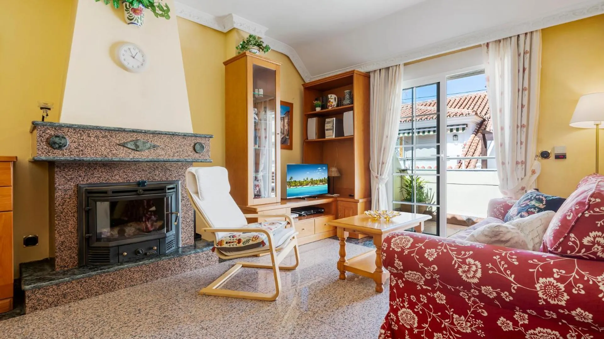 Los Boliches Apartment Near The Beach By Costarentals - Ref 122 フエンヒロラ